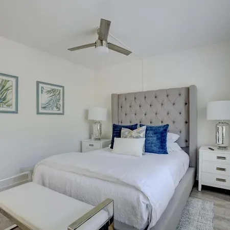 Pool Free Wifi Parking Smart Tv Apartment